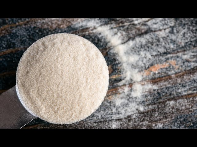 Xanthan gum is a thickening agent commonly found in food products such as salad dressings, sauces, soups, dips, gravies, and ice cream.