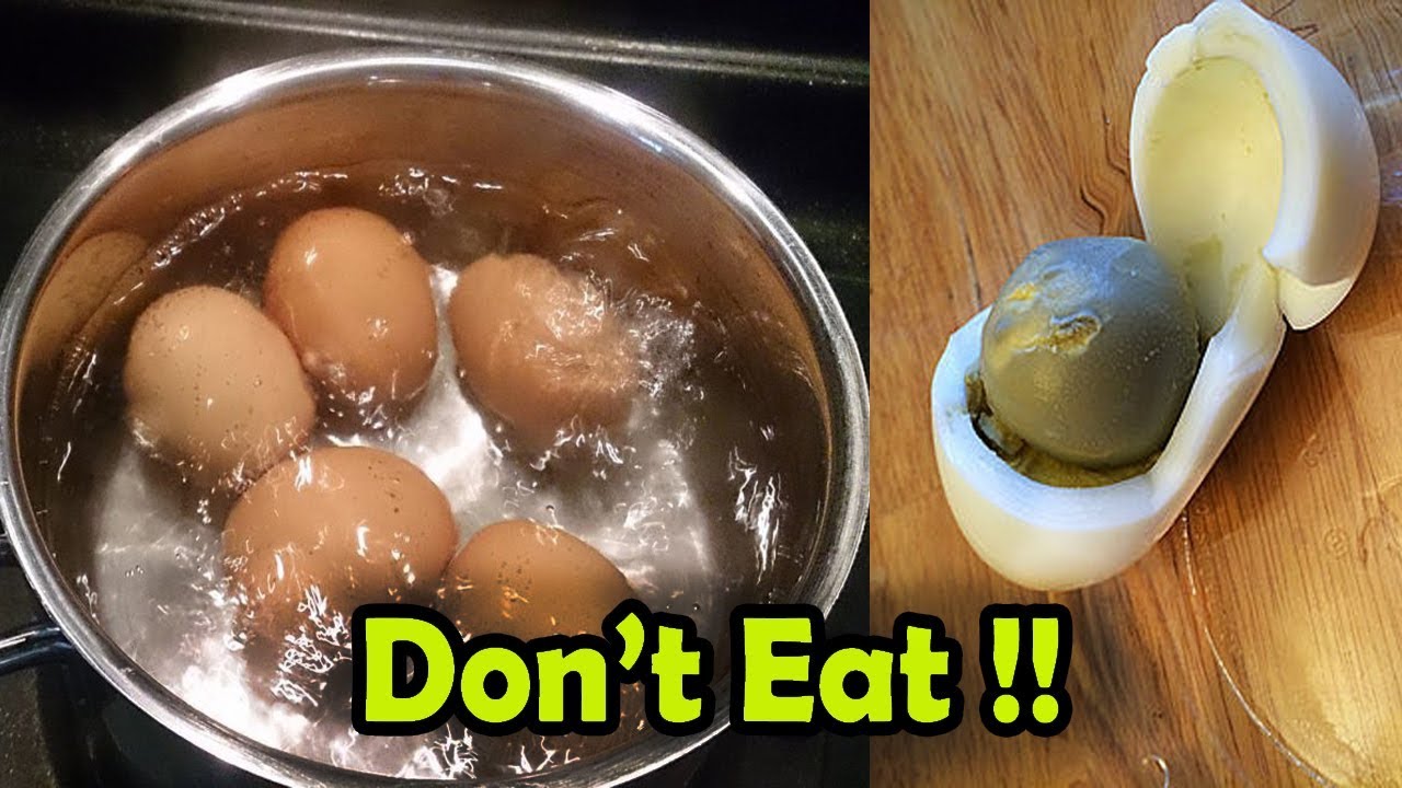 Overcooked scrambled eggs are often served at breakfast time, but they can also be found on restaurant menus across the country.