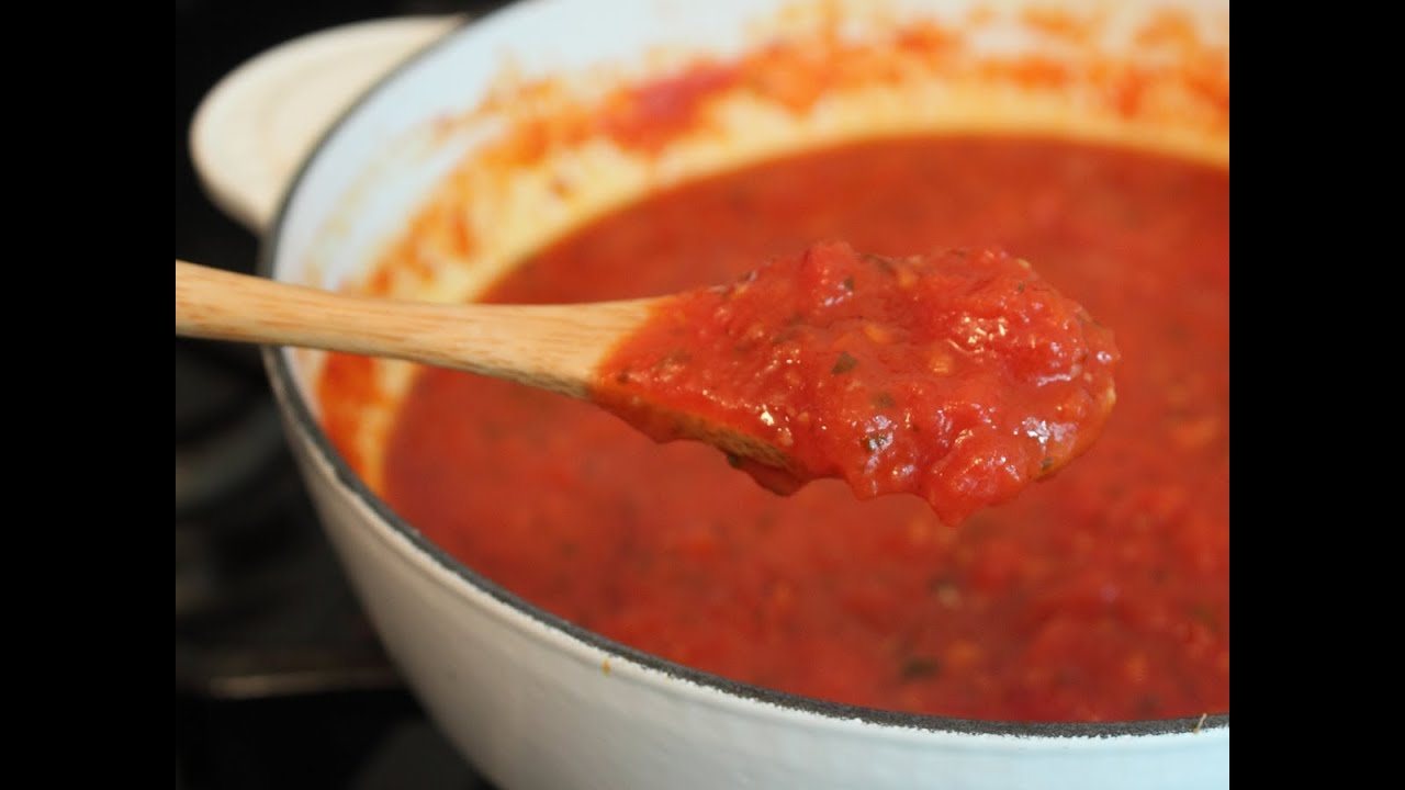 Pizza sauce should always be cooked before adding it to pizza dough, right?