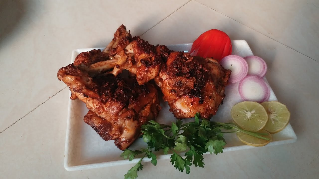 Tandoori chicken is a delicious Indian dish that’s usually served with rice or naan bread.