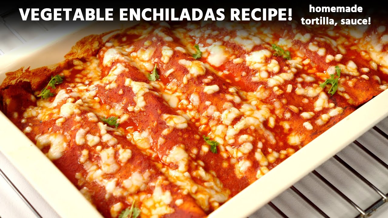 Empanadas and enchiladas are two types of Mexican food that are very similar.