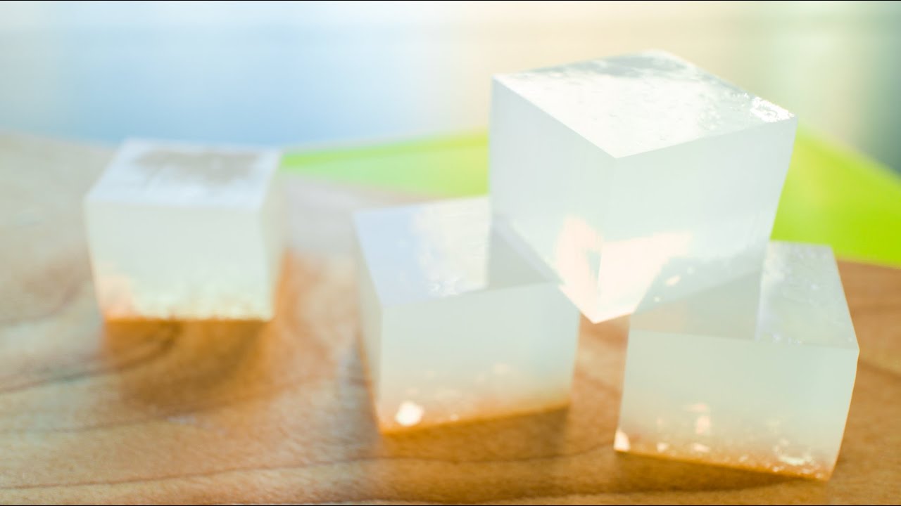 What is agar flakes vs powder?